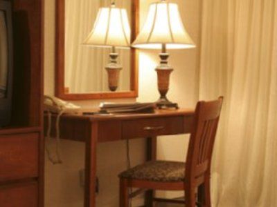 Executive Inn Express Vancouver Airport 리치먼드 객실 사진